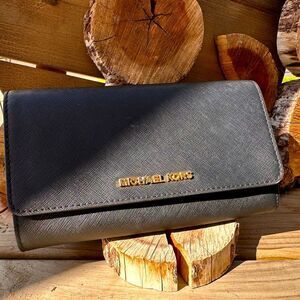 Michael Kors Jet Set Large Wallet Saffiano Leather Black